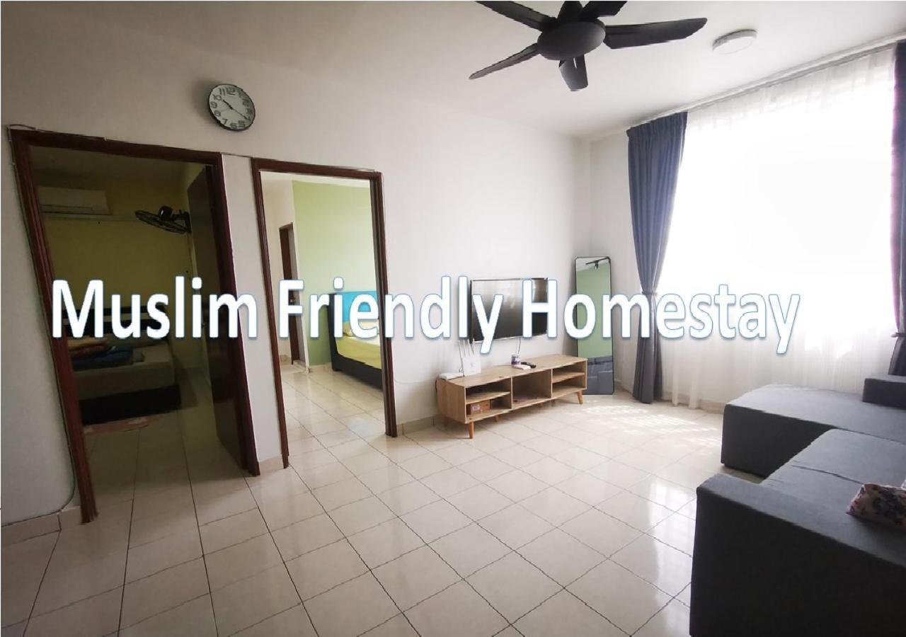 Putatan Platinum Apartment With Pool Kota Kinabalu Buitenkant foto